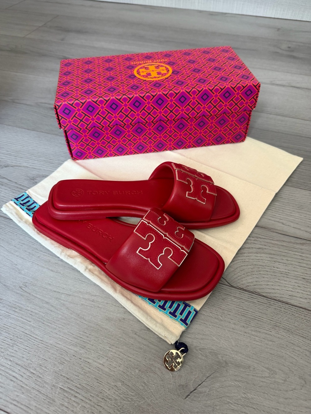 Tory Burch Tory Red / Gold Logo Slide Sandals with Contrast Stitching